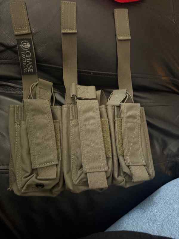 Chase tactical 3 ar + 3 pistol mag pouch