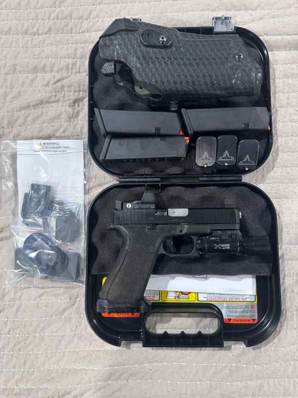 Gen 5 Glock 45 MOS w/ Delta Point