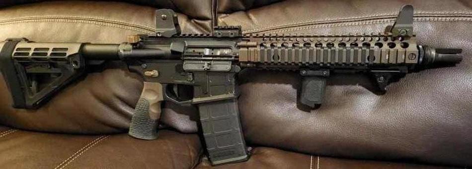 Daniel Defense MK18 with more included