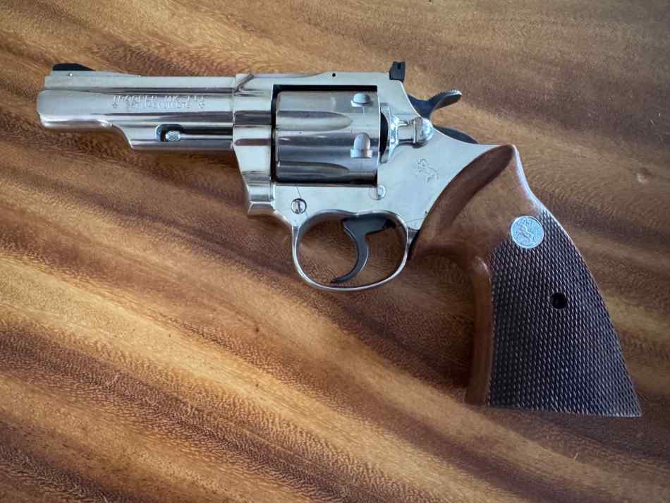 Colt Trooper 3.jpg