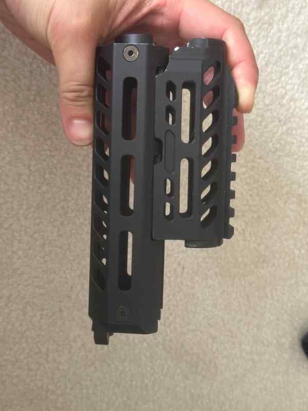 AK m-lok front hand guard 