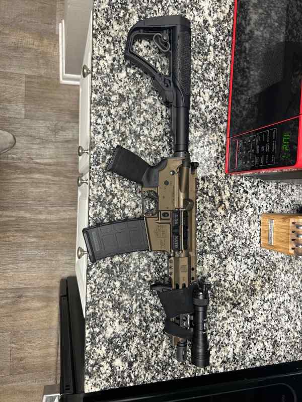 AR15 Diamondback Firearms DB15 5.56 