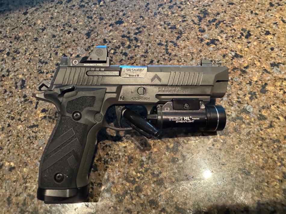 Sig 226 x five legion 