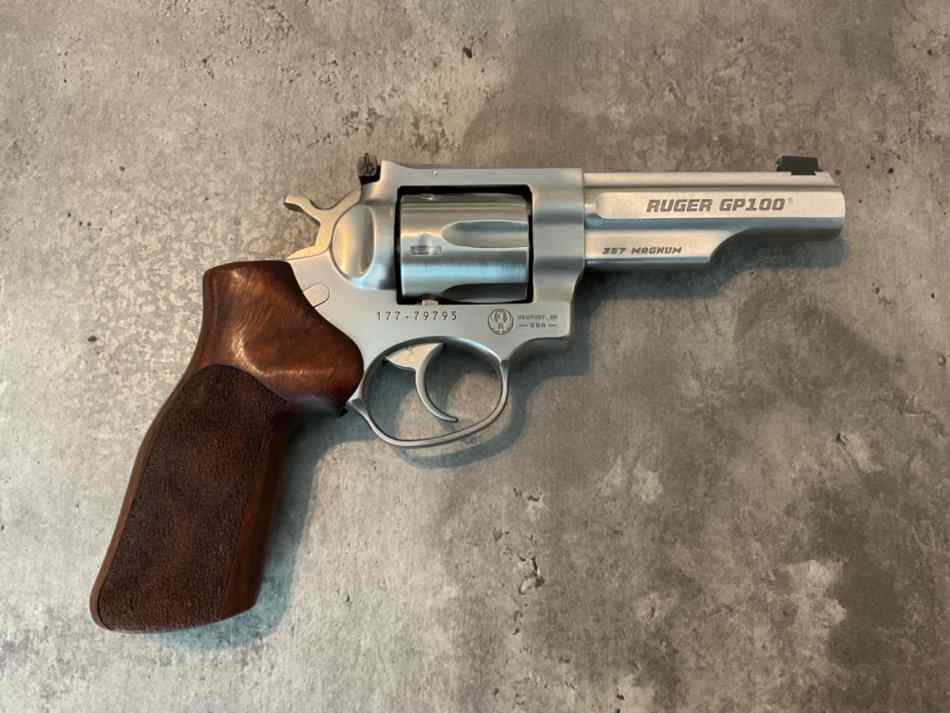 Ruger GP100 Match  Champion 357 magnum