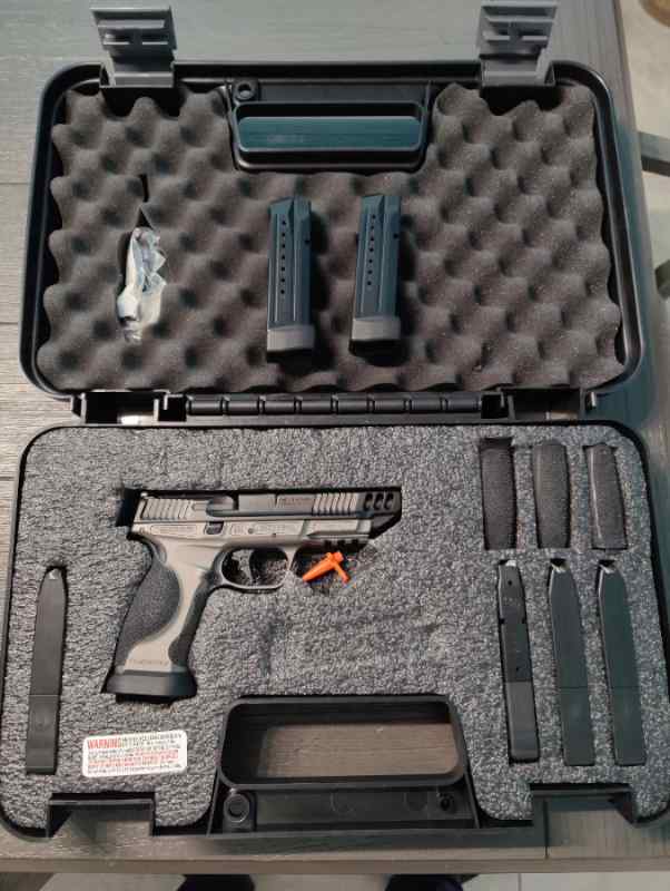 Smith and wesson 9mm m&amp;p 2.0 competitor 2 tone