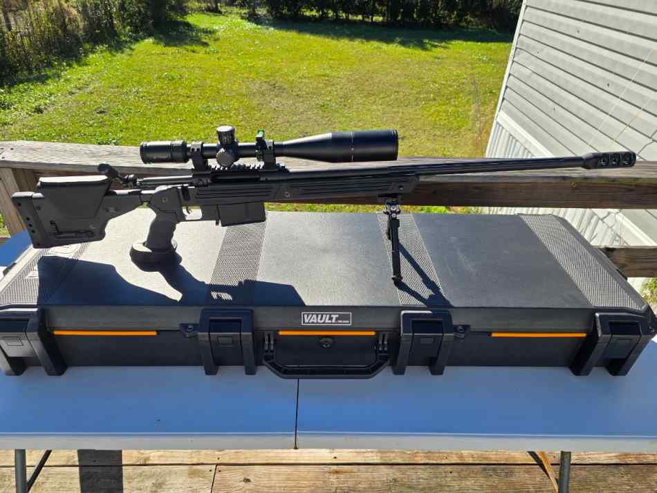 Savage .338 Lapua Mag + extras