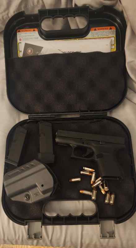 Glock 42 with extras