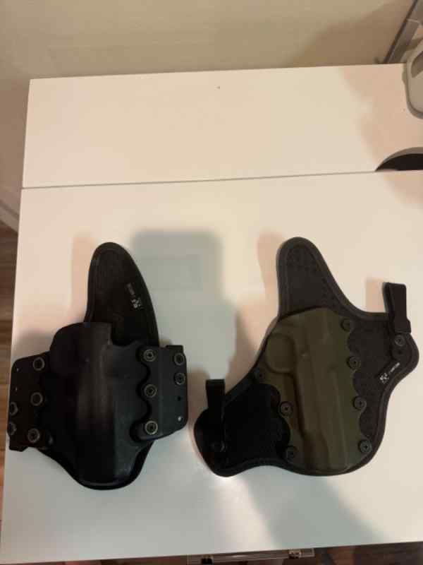 Holsters Dan Wesson Specialist copy 2.jpg