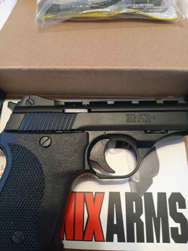 NEW PHOENIX ARMS HP22A .22LR PISTOL