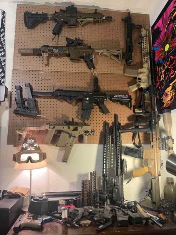 Airsoft lot for sale or trade for real steel 