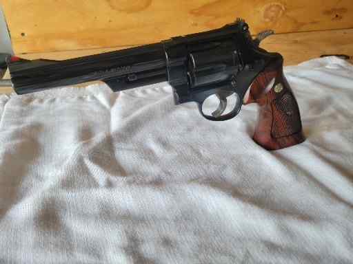 Pair 1981&amp; 1982 SMITH AND WESSON REVOLVERS 357-44