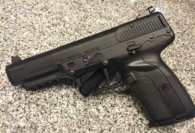 PS90 With 5.7 pistol and Pelican Case(2).jpg