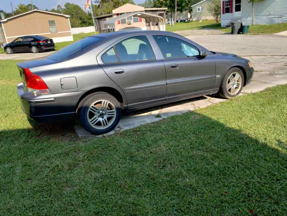 2005 Volvo S60 AWD