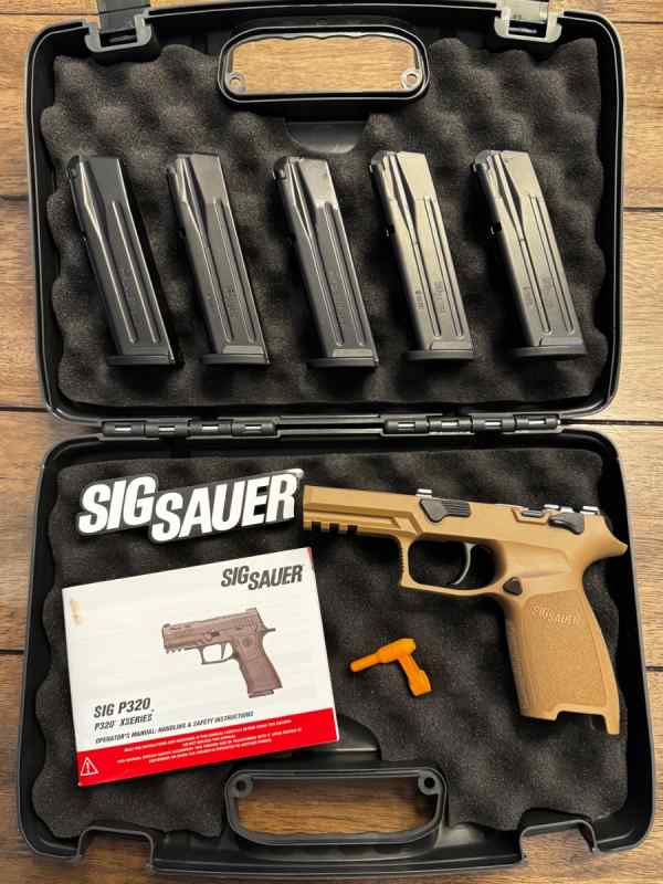 SIG P320 M18 FCU/FRAME &amp; (5) 17RD MAGAZINES