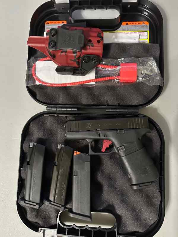 Glock 43x with extras