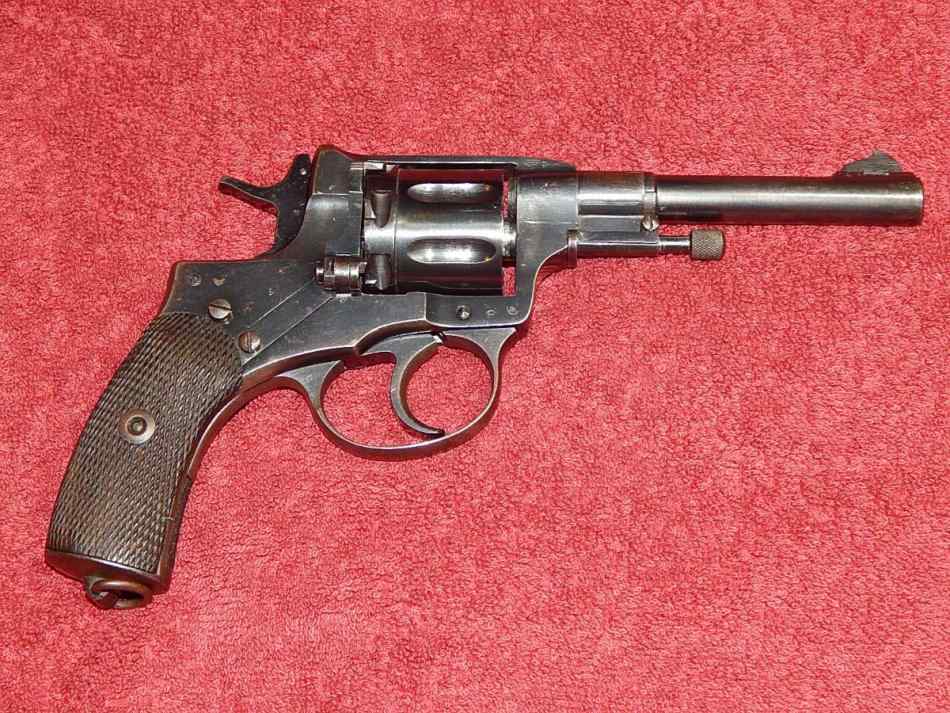 Russian Nagant Revolver 1937, Non-Import