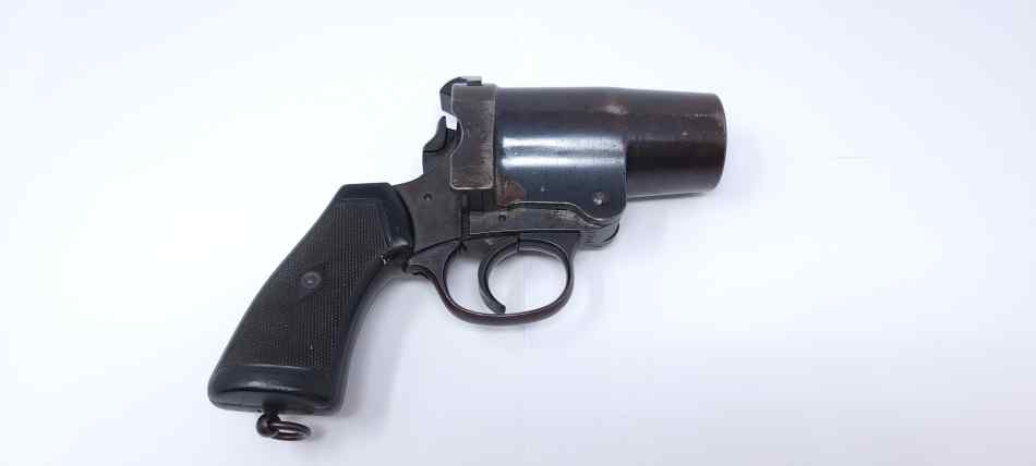 1940 Webley &amp; Scott No.3 Mark I Flare gun