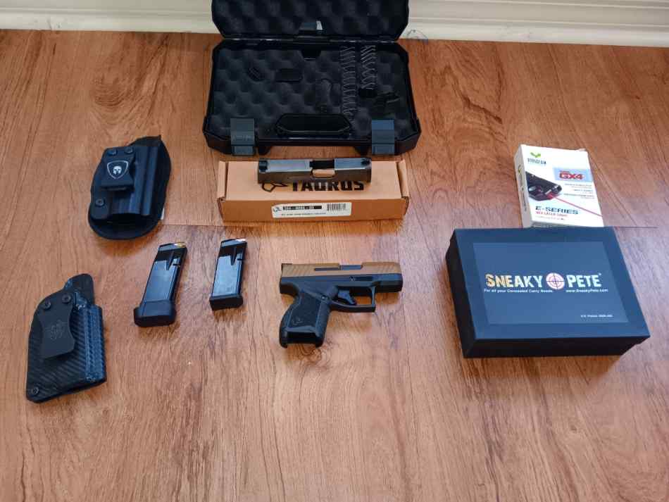 Taurus GX4 Carry Package