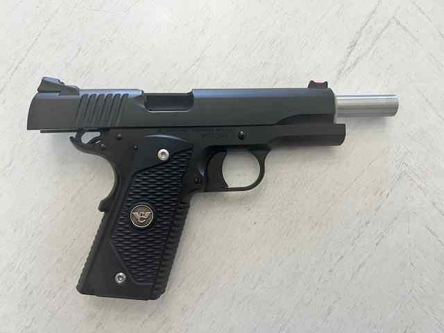 Wilson Combat 5&quot;, .45 Black