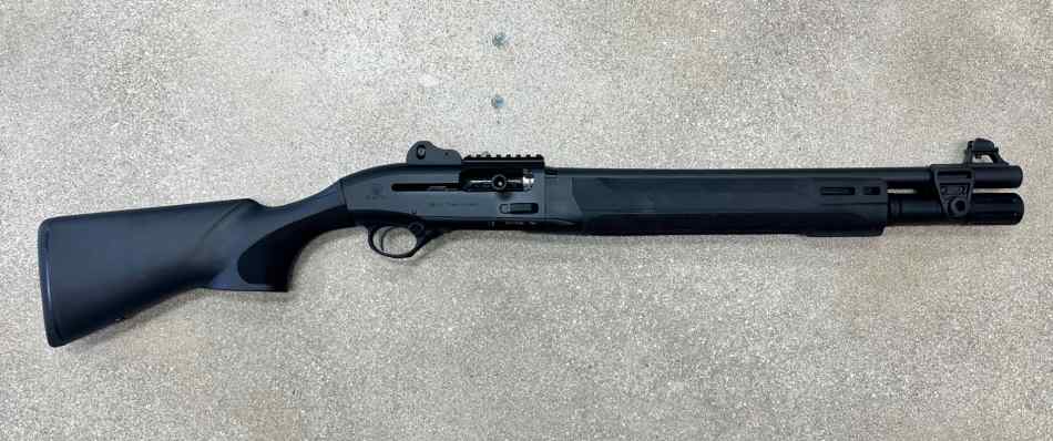 Beretta 1301 Tactical Mod 2 LE