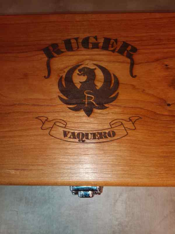 NIB Ruger New Vaquero 45lc custom display box 