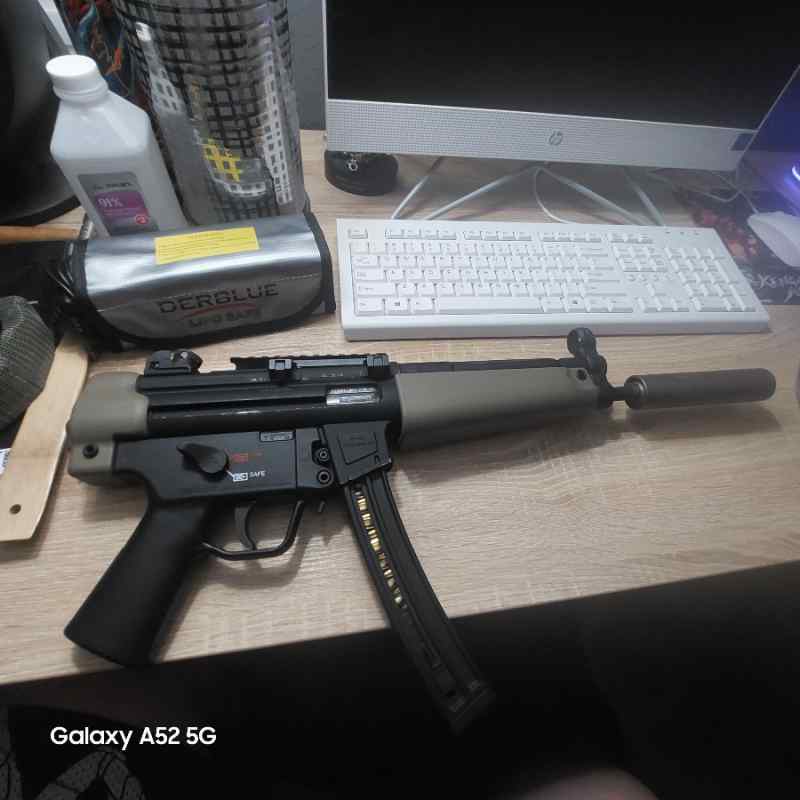 Mp5 with Upgrades 