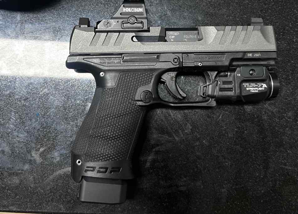 Walther PDP compact with Holosun 