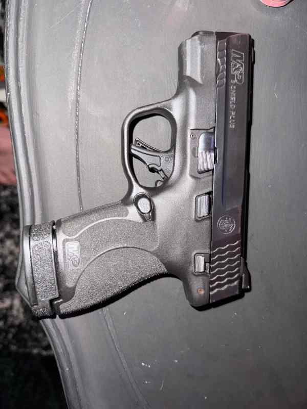 M&amp;P 9 shield plus compact s&amp;w