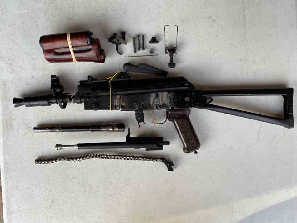 1990. Russian  Tula  AKS-74 U. ( Krinkov )