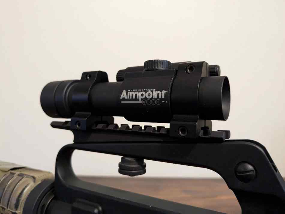 Aimpoint 3000 + Smith Enterprise Carryhandle Mount