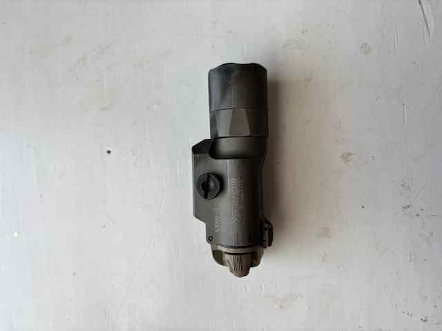 Surefire x300b, tan, used. 