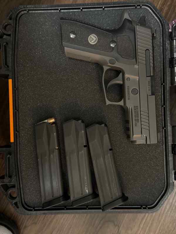 Sig Legion P229