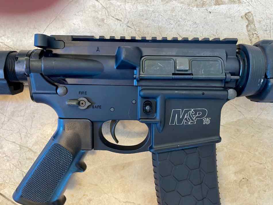 S&amp;W M&amp;P AR15 FLASH SALE!