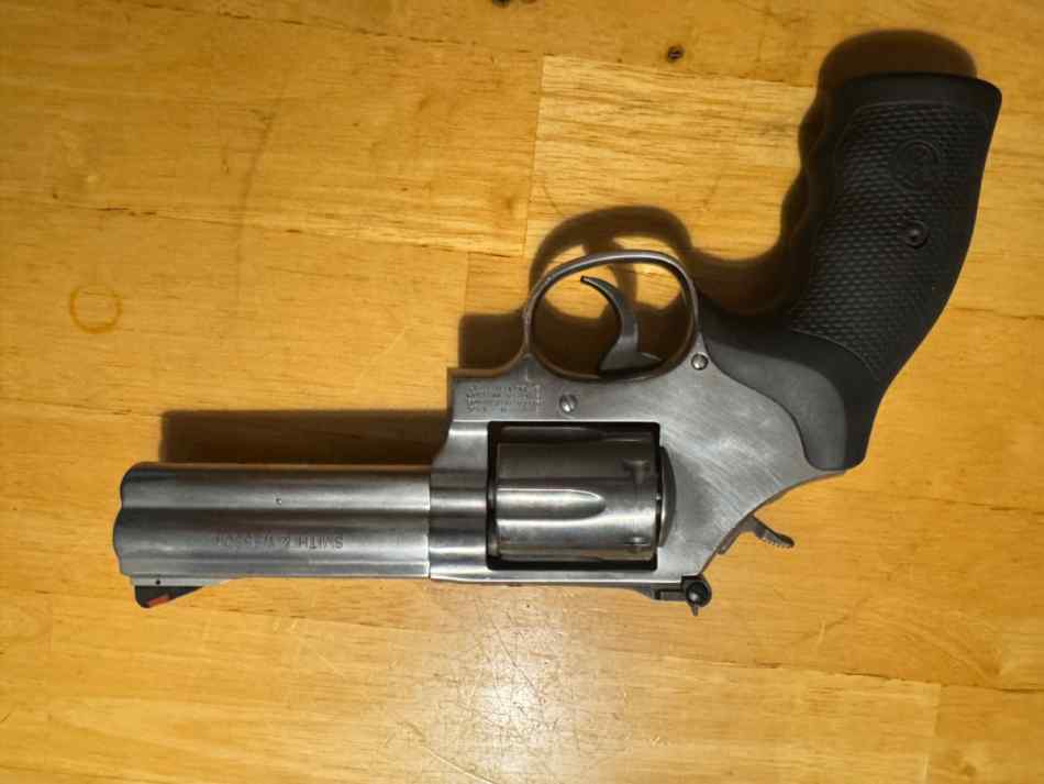 S&amp;W 686 .357 Magnum