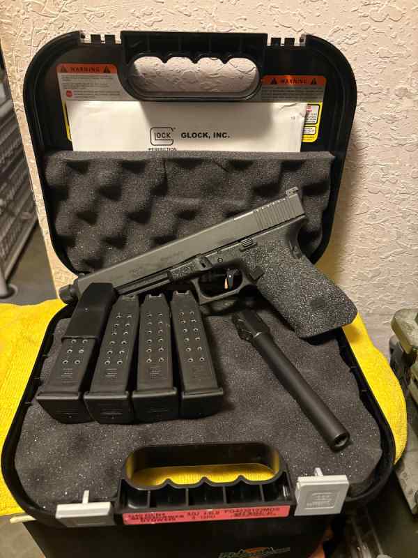 GLOCK MOD 40 MOS 10MM