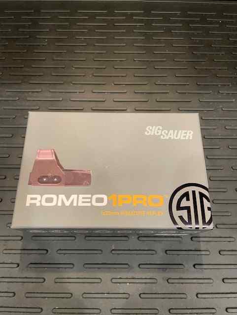 Sig Sauer Romeo 1 Pro / Holosun HS407C2x RD Sights