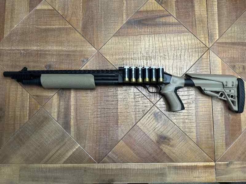 Mossberg 500- ATI Tactical