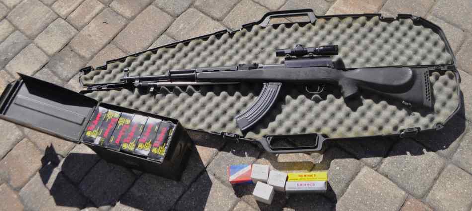 Norinco SKS with over 900 rounds Russian ammo 