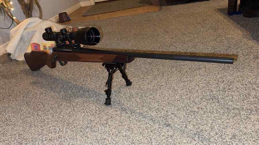 Weatherby Vanguard 300 Weatherby Magnum