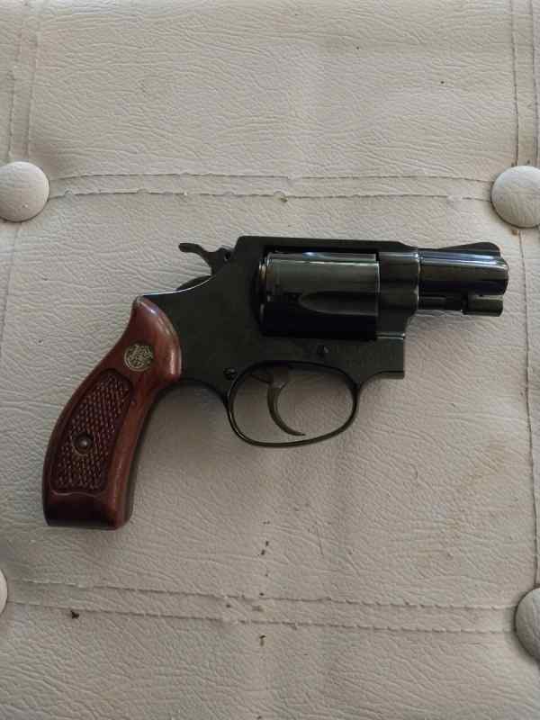 price drop !! Smith and Wesson model 36 NO dash