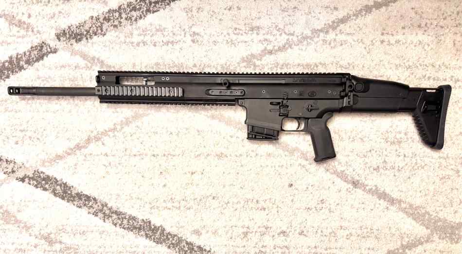 SCAR 20 NRCH &lt;80 rds; GEISSELE 2-stage &amp; Magpul 