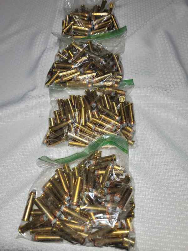 .357 Magnum ammo loose in ziplocs. Some 110gr HP i