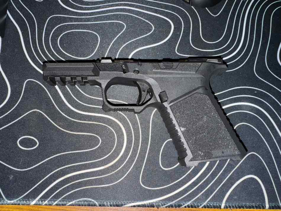 SCT Glock 19 frame BLEM