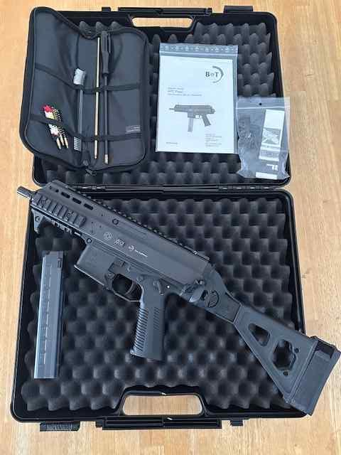 B&amp;T APC9 9mm Like New with SB Brace