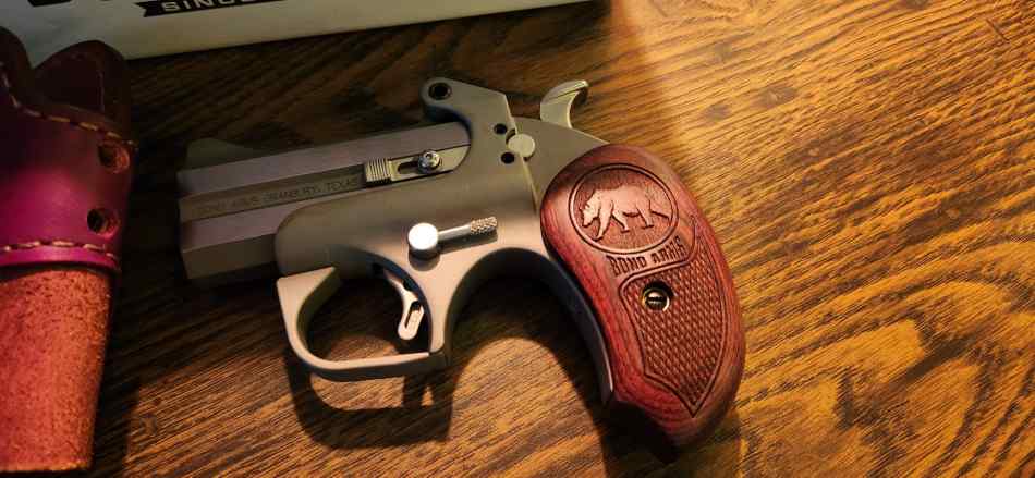 BOND ARMS GRIZZLY 45/410