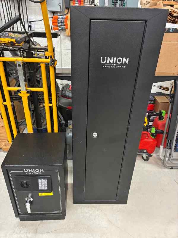 2 safes