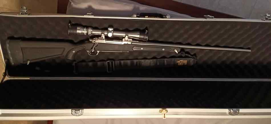 Ruger M77 MK2 chambered in 7mm rem. mag. case+ammo