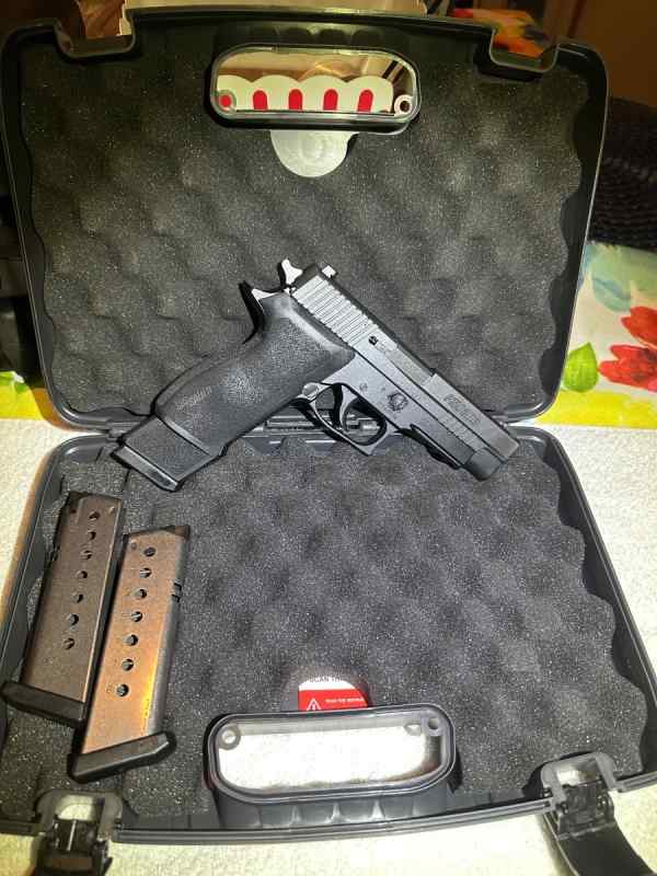 Sig Sauer P220R .45 ACP Full size ELITE BNIB