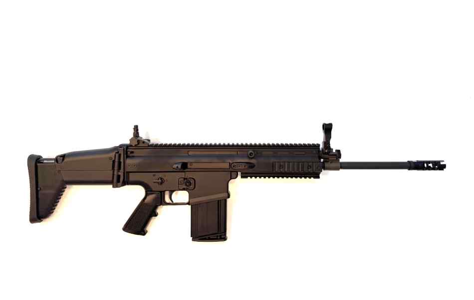 SCAR 17S NRCH  - &lt;100 rounds through