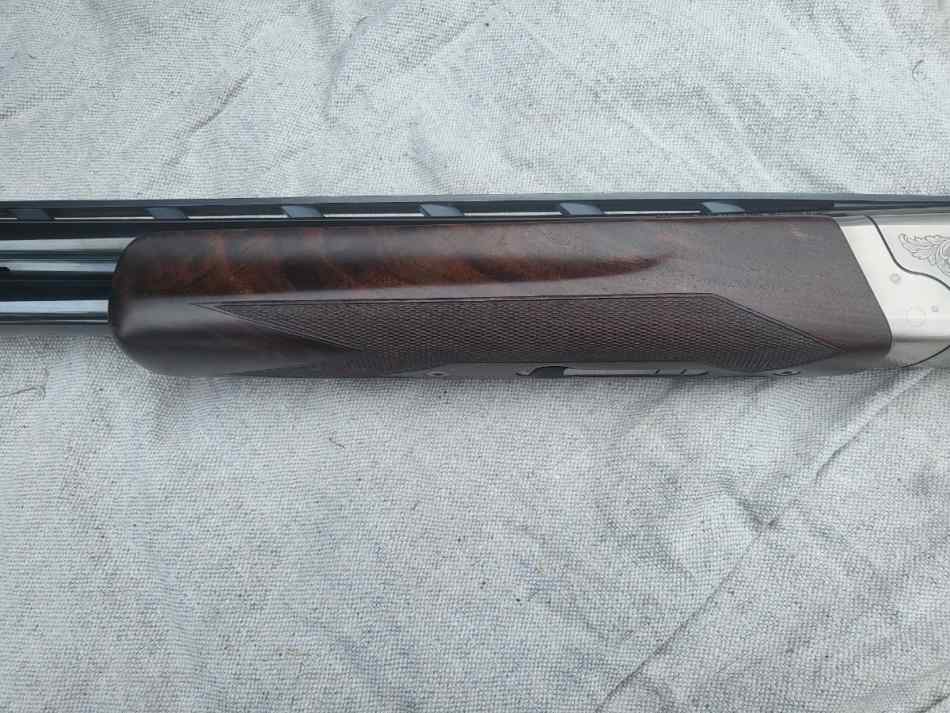 Forend left.jpg